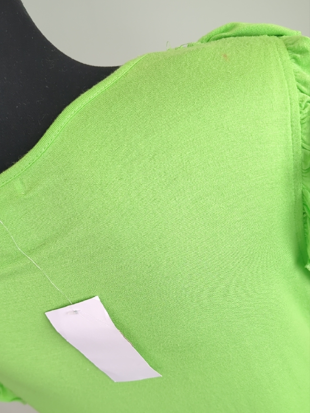 NWT Alberto Makali Lime Green Ruffle Sleeveless Tank - Picture 12 of 14